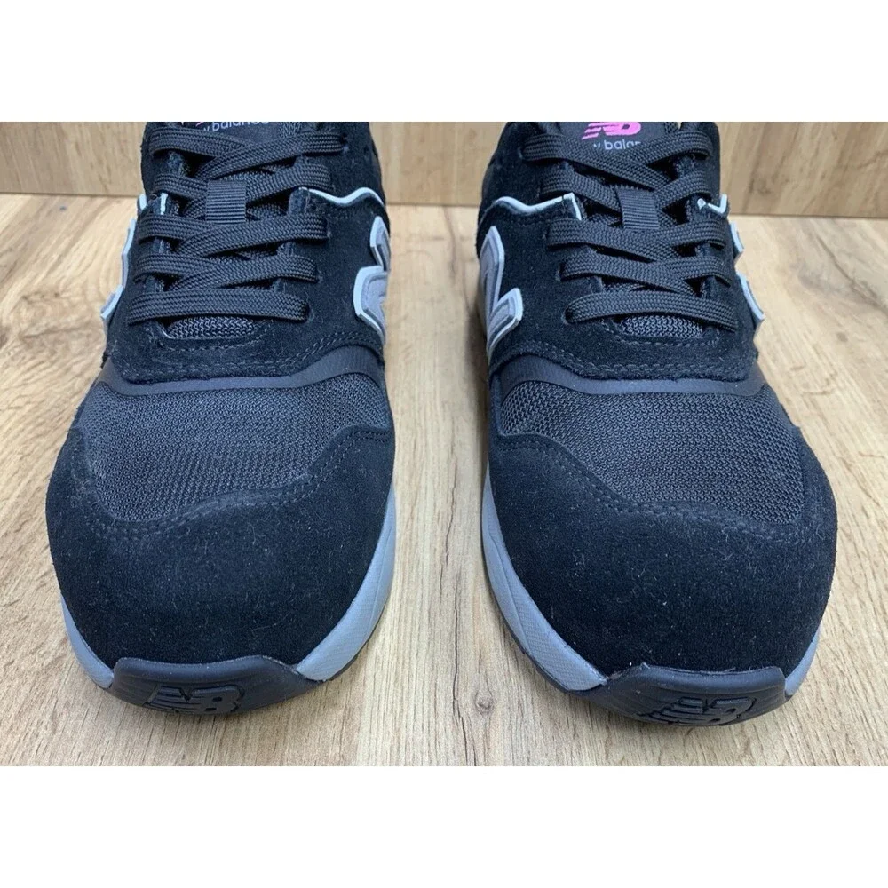 New Balance WUELEHBZ Women's 9.5B Composite Toe EH Slip Resistant Work Shoes